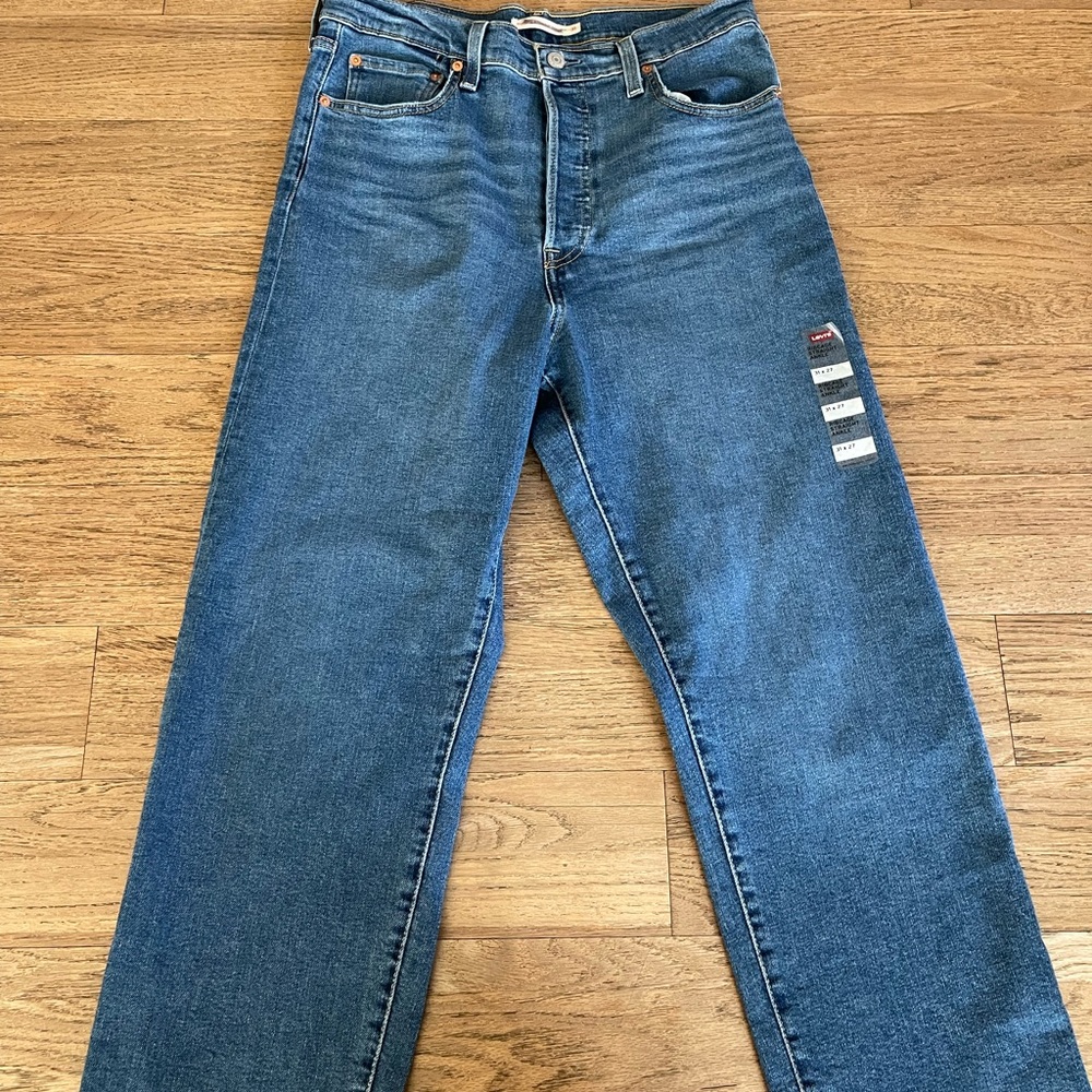 Women’s Levi Straight Jeans rib cage